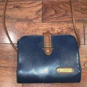 Liz Claiborne Navy and Tan Crossbody Bag